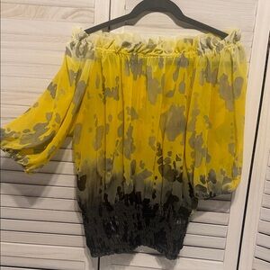 Daytrip Yellow and Gray Off-Shoulder Blouse.  Large